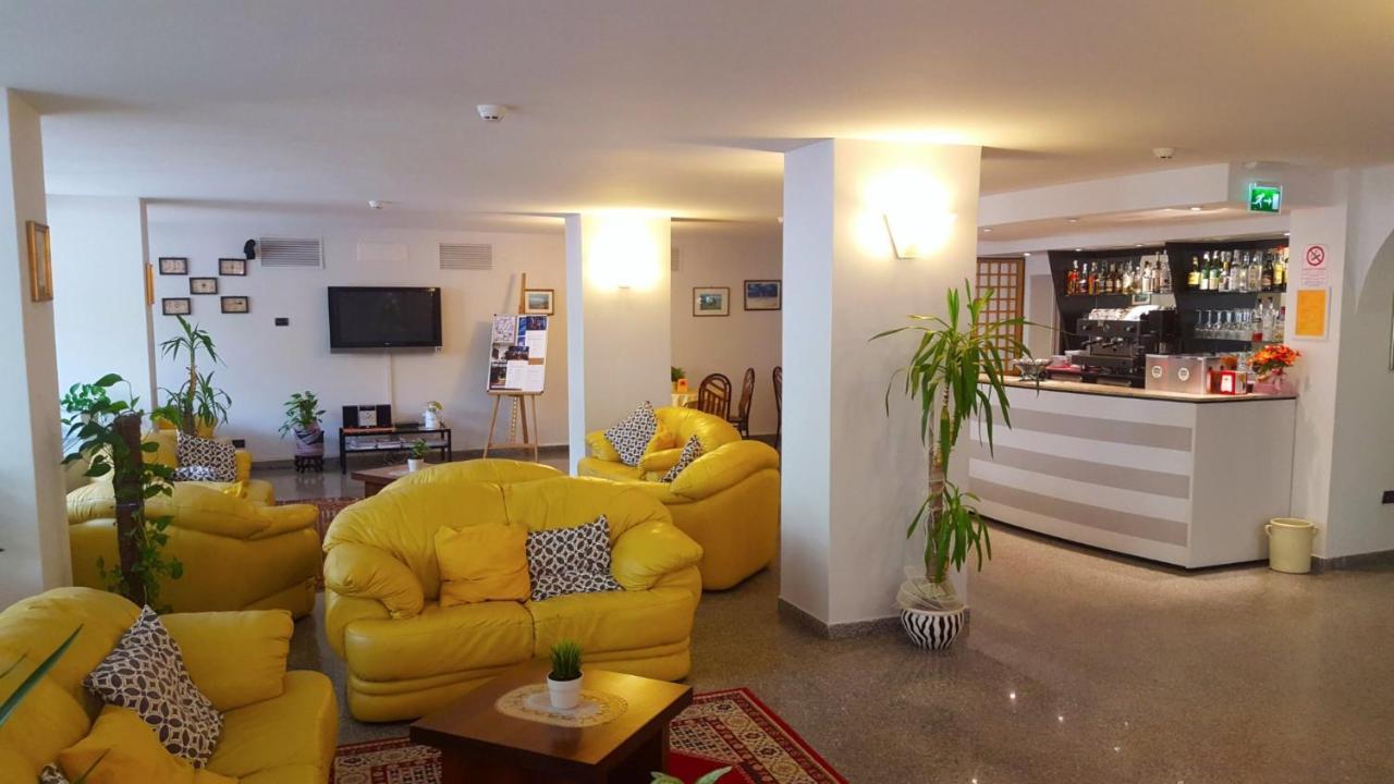 Hotel Splendor