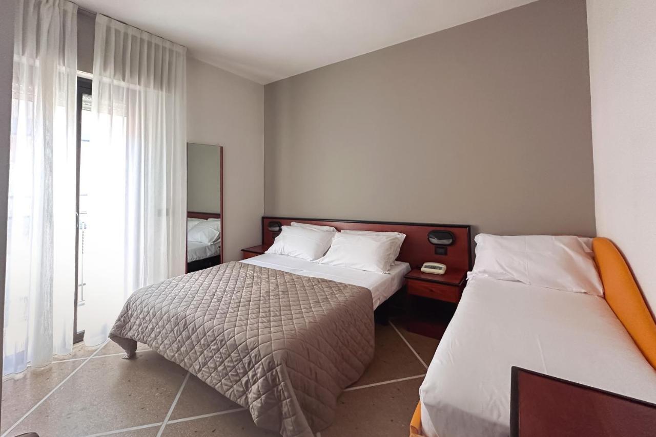 Splendor Hotel